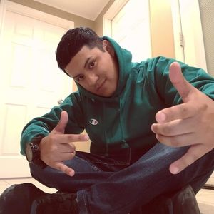 Meet your Posher, Isaac